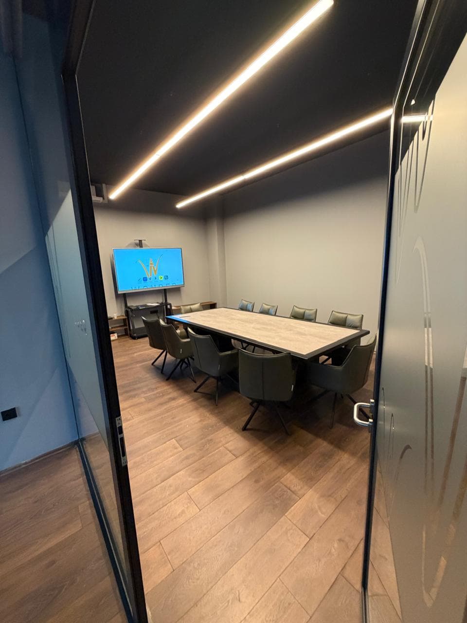 Wonder Distribution Office